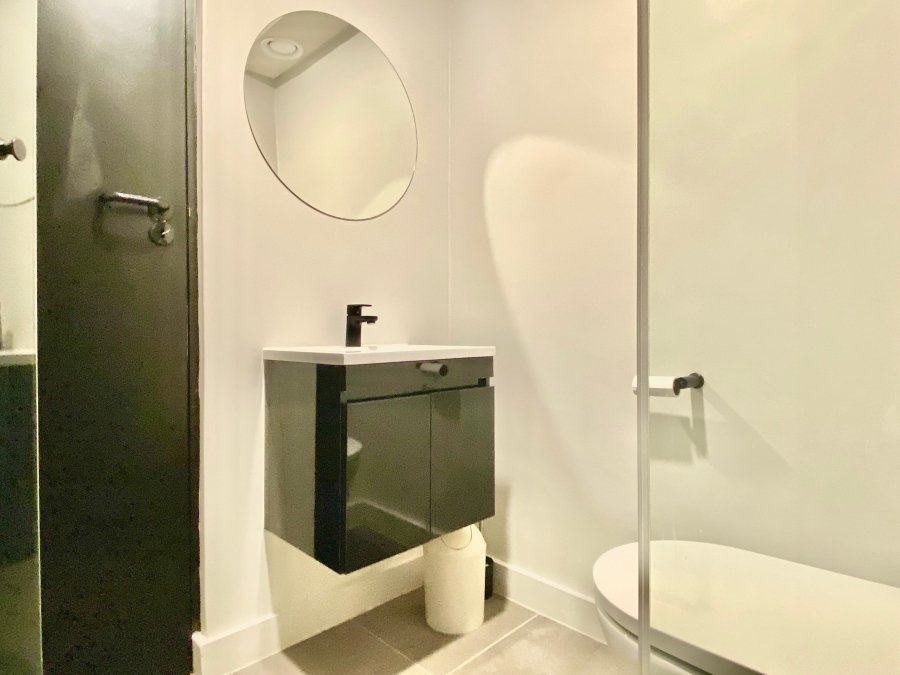 1 Bedroom Property for Sale in Cape Town City Centre Western Cape